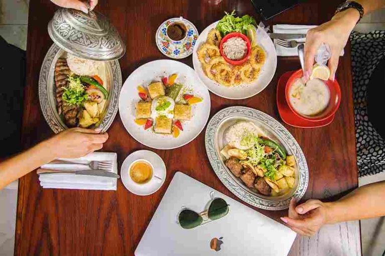 Business Lunch Deals Dubai for a Better Workday Lunch